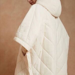 Banana Republic water resistant puffer poncho new with tags